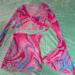 Swirly pink & blue 2 piece set